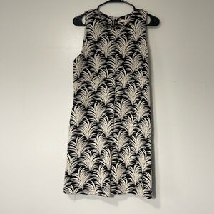 GUC Black and cream shift style dress with pockets